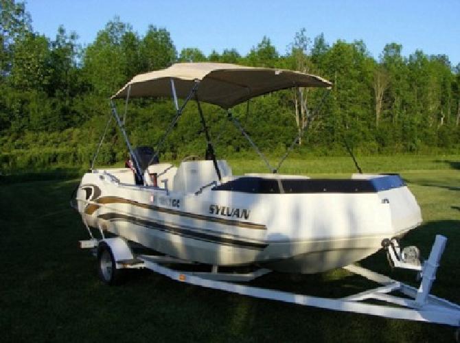 = LOOOOK 1996 Sylvan Deck Boat= *****