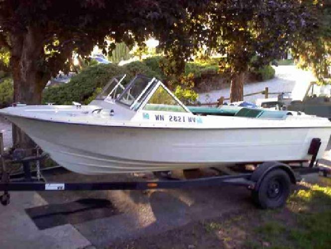 $1,300 17'Inboard Runabout 130hp -