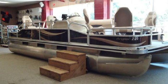 $14,500 *NEW* Deluxe 2012 Weeres 22? Angler Fishing Cruising Pontoon Boat, Loaded