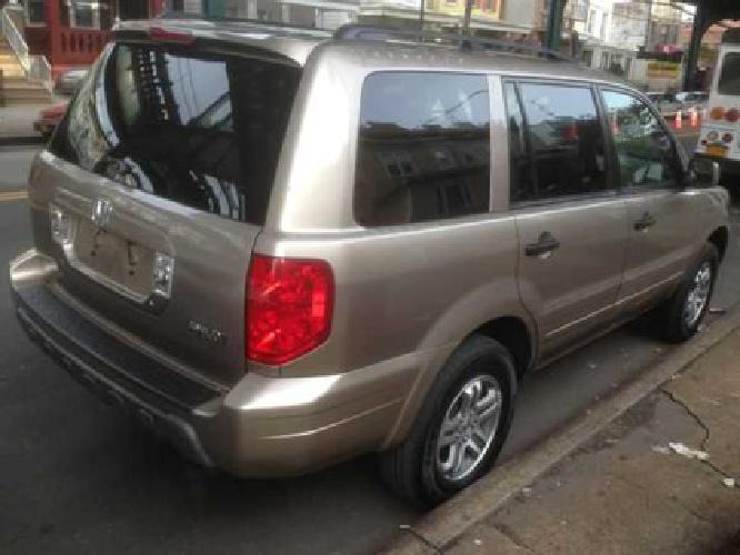 $7,800 2004 Honda Pilot, Leather, Soon Roof, AWD, Excellent Condition (Corona Ny)