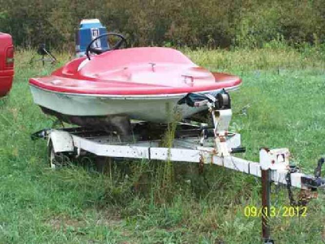 $900 10' GW Invader Speed Boat