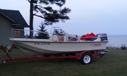 1989 Boston Whaler 1989 17' Boston whaler Montauk Classic. Powered by 90 HP 1989 Yamaha TLPP w - power tilt and trim, stainless steel prop, low hours, and 8 - 12 service. Digital Yamaha Engine gauge. Extremely well maintained teak w - Bristol Yacht Finish