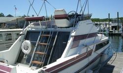 This 1989 Caver Santego 27' has a great hull for any water, and one of the most stylish and roomy interior in its class. It features sleeping quarters for 6, full head with shower, galley Alcohol/ electric stove, stainless steel sink, lots of cupboards,
