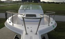 I'm the second owner
1994 Proline and it is in a incredible good condition
new model look(round)
it has been kept on lift
It has a very spacious cuddy cabin with all the original equipment that are in pristine condition
It has swim platform
live well,
2