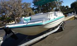 1995 Hurricane 23' Fun Deck. This boat is in excellent condition with a 2000 Yamaha 200hp engine. Double axle trailers, Bimini top, bait well and new upholstery. This pristineHurrican Deck boat is you family fun boat. All the comfort and class you need