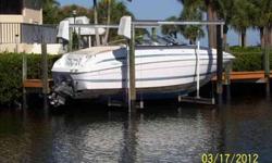 2000 Chris-Craft 24 BOW RIDER New listing. Clean, maintained. Lift kept. Contact listing broker for showing.
For more information please call
