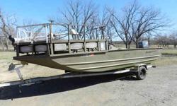 Boat is 22ft. This includes Float Pods Modified V with Tunnel Hull Design 2006 2 Stroke 90 H.P. Yamaha Motor with Electric Choke, Hydro Fin, and Stainless Steel Prop. Low Hours, and has never not started in three years of ownership Custom Bowfishing Deck,