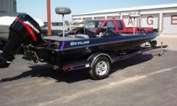 19' Outlaw, 200 HP Merc, very good condition