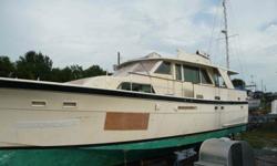 I'll respond ONLY through phone so please leave me your number. Thanks!Poor condition, Project boat for repair , Flybridge damaged in hurricane , Bottom in fair condition. Needs work. All parts available. Hatteras Motor yacht in poor repairable condition.
