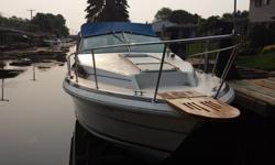 27ft. 10ft. beam. Twin 190 Mercruiser engines and outdrives. In great condition for her age. Well maintained since we bought in 1990. Family boat. Sleeps 6. Has a bathroom, kitchen (stove, microwave, frig. Aft cabin. She's a great boat. Moving to Florida