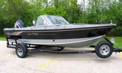This is the most versatile boat in the entire Lund lineup. You can go trolling on big water for salmon and trout in the early morning. Then take the family out skiing and tubing in the afternoon. Or, fire up the trolling motor and have it chauffeur you