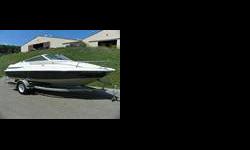 NICE 1995 MAXUM 2000 SC! A 175 horsepower Mercruiser 4.3LX V6 powers this nice cuddy cabin. Features include