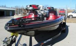 NX 882 has all the features a bass angler would want such as dual lockable rod storage, 24V trolling motor, with an open front deck free of clutter. It also has a recessed trolling motor foot control, maximum storage, and bolstered 3 across seating. The