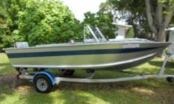 1987 Alumacraft Trophy 170
17' Dual Console
1987 Yamaha 90 Hp w/ good compression. Motor runs good but needs carbs cleaned/rebuilt as it does not like to idle very well. Tilt does not work, pump seal is leaking.
Plenty of storage
25 Gal bait well.
Bilge