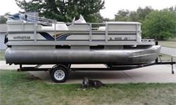 2000 CREST II DL Pontoon 18'. 50HP Mercury motor. Trailer. Boat cover. AM/FM Cd system. four speakers. Table. Life jackets. Dock bumpers. $7200; BO. 309/222-1252 E. Peoria, IL. 7/31.Listing originally posted at http