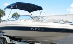 2000 Glastron GX 225 comes standard with SSV hull multi-axial knitted fiberglass construction with a fiberglass floor. As you can see from the pictures the interior seating is in great shape with bucket seats and a padded sun-lounge engine hatch.Clarion