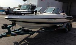2000 TRITON BOAT FOR FISHING-For a faster respond please reply with your phone number! 2000 TRITON BOAT FOR FISHING, CRUSING, PLESURE. ITS BEEN PARKED IN THE GARAGE NEVER LEFT OUT SIDE UNDER THE SUN. NEVER BEEN IN SALT WATER. INTERIOR AND EXTERIOR