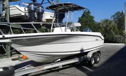 2001 angler center console with 150hp yamaha 2stroke engine. Engine runs strong and just been serviced. the lower unit and trim motor in great shape. The hull is in good condition with no major scratches and the gel coat is still shinning. The boat has a