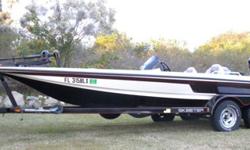 2002 Skeeter 20ft 2inch ZX 225 bass boat, 2002 Yamaha Outboard 225HP 3.1L VMax EFI OX66 V6 (3130cc), 2-stroke with less than 400 hours on it. 27 Pitch Stainless steel prop. Sea star hydraulic steering. 101 Minn Kota Maxxum trolling motor with. Lowrance