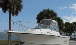 TAKE A LOOK AT THIS EXTRA CLEAN 2002 TROPHY 2002 WALK AROUND. THIS BOAT IS IN EXCELLENT CONDITION. ONLY 129 ORIGINAL ONE OWNER HOURS.125 HP MERCURY SALTWATER SERIES (ONLY 129 HOURS) .BIMINI TOP .ISENGLASS ENCLOSURE .COCKPIT COVER .LARGE FISH BOXES WITH