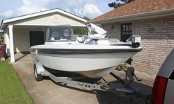 2006 Champion 186 Coastal with a 150 Horsepower Yamaha 4 Stroke. Great Condition. Less than 40 hours of use. Always covered and never left in the water. Original Owner. AM/FM CD Clarion (Sirius satellite ready), with 5 speakers. Ski tow bar. Ladder.