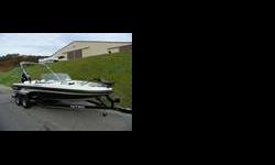 CLEAN 2006 NITRO 288 SPORT WITH ONLY 33 HOURS! A 200 horsepower Mercury Optimax DI outboard powers this nicely equipped fiberglass fish & ski. Features include