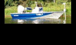 2007- BLUE WAVE- 190 SUPER TUNNEL- BAY BOAT- CENTER CONSOLE- TUNNEL HULL ? EVINRUDE E-TEC 115 HP OUTBOARD ? BOW FISHING DECK ? LARGE STORAGE IN BOW ? COOLER SEAT IN FRONT OF CONSOLE ? COOLER SEAT AT HELM WITH FLIP FLOP BACK REST ? GPS/FISH FINDER ?