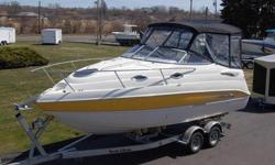 YOU ARE VIEWING A VERY CLEAN 2005 MAXUM 2900 SE EXPRESS CRUISER AND TRAILER. THIS EXCEPTIONALLY CLEAN CRUISER IS POWERED WITH TWIN 220 HP FUEL-INJECTED MERCRUISER BRAVO STERN DRIVES WITH ONLY 385 HOURS OF WELL CARED FOR AND FULLY SERVICED USE . THE