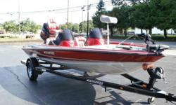 LOOK LOOK LOOK !!!! VERY NICE AND CLEAN !!!! 2007 STRATOS 285XL BASS BOAT,150 YAMAHA V-MAX ENGINE,19FT LONG,MINN KOTA MAXXUM 24VOLT 70LB THRUST TROLLING MOTOR,RECESSED TROLLING MOTOR CONTROL,DUAL CONSOLE,2 ROD BOXES AND STORAGE UPFRONT,2 LIVEWELLS AND 2
