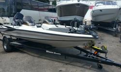 THIS UNIT IS A 2007 TRITON TR186, ITS EQUIPED WITH A 2007 OPTIMAX 150L EFI OUTBOARD, THE OUTBOARD HAS A FOUR BLADE STAINLESS PROP. RUNS PERFECT. AFTER INSPECTION WE FOUND ALL THE OPTIONS WORKED FINE, PUMPS, SWITCHES ECT. THE TROLLING MOTOR ALSO WORKS
