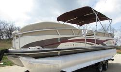 INTERIOR: THIS IS A GREAT LOOKING BOAT! HAS ALLOT OF ROOM FOR UP TO 14 PASSENGERS! AFTER INSPECTION THE 2 OF THE SEATS HAVE LOST THERE STITCHING AND HAVE CAME APART I DID TAKE A COUPLE PICTURES SO BE SURE YOU CHECK THAT OUT OTHER THAN THAT THIS IS A