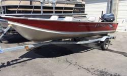 This boat is powered by a Yamaha 25hp 4-stroke motor. The boat includes a livewell, flat floors, 3 pedestal seats, and a galvanized trailer. All things considered, always go Lund. Wherever your boating dollar takes you, Lund makes the most of it with an