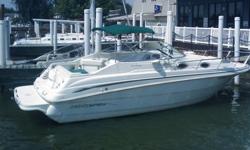 This is a very nice cruising boat and very clean.
It has a very well thought out cockpit area designed for comfort and cruising.
It has been used mainly on the waters between Lake Huron and Lake Erie.
Always wintered indoors and professionally