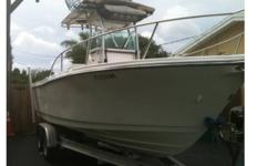 1997 robalo hull powered by a 2004 Suzuki four stroke with less than 500 hours.comes with trailer,salt water pump,fresh water pump,live bait well,lots of storage,two big fish boxes,rear tuna door,large Gps fish finder,navigation unit.new Suzuki prop6