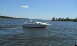 1996 Sea Ray 270 SUNDANCER Come visit us at our new location at Rock Lane Resort!!This is a beautiful Sea Ray 270 Sundancer that has been maintained year in and year out. With just over 300 hours on the Mercruiser 7.4L she is ready for a new home. It also