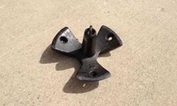 This is a pre-owned rubber coated grapple style boat anchor.eighteen pounds.Asking $28.00.Call Ed 614-832-9032 (cellListing originally posted at http