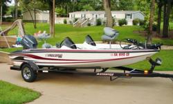 The 115 hp, oil injected Yamaha cranks instantly, runs quietly and smoothly. It is very fuel efficient. With the pitch of the stainless steel prop and the SE Sport 200 fin, the boat "leaps out of the hole" while reaching 46 mph at 6100 rpms. Very few