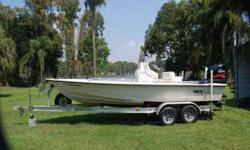 2003 Pathfinder 2200 V Bay Boat If you are looking for an ultimate Flats/Bay boat, look no further! This Pathfinder is loaded with standard features costing thousands on other boats. Pathfinders are part of the Maverick Boat Company (MBC) and her pedigree