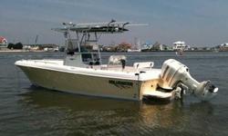2004 Bluewater Boats Center Console FOR QUESTIONS CONTACT