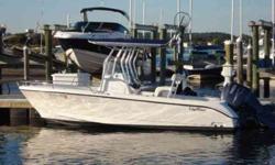 2008 Edgewater 205 Center Console This is a nice clean boat with plenty of room for the guys to fish all day!! This boat has normally been stored out of the water. It's all ready to go and comes complete. Just bring your rods!!
This features Edgewater's