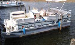 !999 Crest 18' Pontoon Boat, powered by 1999 Mercury 30 hp with trim and tilt all accessories included . $3800 Contact 683-531-0012