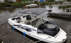 2001 seadoo SPEEDSTER V6 mercury engine 240hp. Boat is in excellent condition Super Clean and runs perfect.Very quick and easy to load in and out of the water. There is a bimini roof and Brand new color fish finder. New battery. The boat has throttle