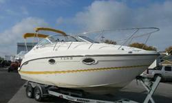 2005 Maxum 25 Our recent trade. Great family cruiser with sleeping for four, with air/heat. Includes trailer for endless boating opportunities.
For more information please call