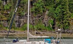 S/V Serenade is a great sailing, well equipped, world class offshore performance cruiser. A favorite Bob Perry design, she was built in 1980 by Nordic, in Bellingham, WA, and commissioned in 1981. Serenade is quick, with a fin keel, skeg and attached
