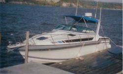 1991 Formula 29PC, 29' SMALL CRUISER-1991 Formula 29PC, 29' Exciting freedom, on-water adventures and comfortable overnights this Formula 29 PC takes you well beyond your expectations. Formula Cruisers are the ultimate in sleek exterior styling, superior