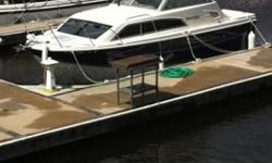 This is a lightly used 2008 Bayliner Discovery 246, express cruiser style boat. The boat is presently located in dock at the Belmar Municipal Marina. Boat runs great, as there are very low hours. I am the second owner, and purchased the boat from Irwin