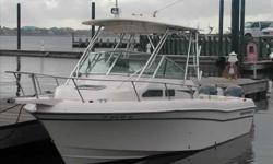 2004 Grady-White 232 TOURNAMENT The 23 Gulfstream is the perfect boat for the inshore fisherman who wants to spend a day on the water in any conditions. Grady White?s legendary construction and rough water capabilities speak for themselves and the ride is