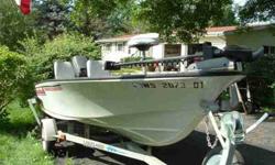 TIME TO BUY THAT FISHING BOAT & TREAT YOURSELF. HAVE A 2002 14 FT. LAKELAND FISHING BOAT. HAS 40 HP MARINER MOTOR/OIL INJECTION W/HYDRAULIC POWER TRIM. MINKOTA BOW-MOUNTED TROLLING MOTOR W/FOOT CONTROL. AERATED LIVE WELL/ EAGLE SONAR DEPTH FINDER. BILGE