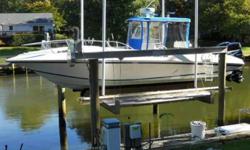 2004 Fountain 31 Tournament Edition - LIFT KEPT / TWIN 225 MERC OPTIMAX / EXCEPTIONALLY CLEAN / TRADES WELCOME..... A big-water fishing machine with a high-performance hull that is agile, fast and loaded with eye appeal.? She has a lockable?bow cuddy with