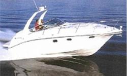 "Lady Lindy" is upscale family cruiser built in the Four Winns tradition for stylish designs and quality construction all at an affordable price. The salon is entered down two steps from the port side of the helm area. One is immediately struck by the